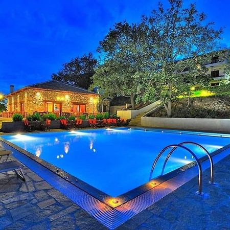 Tsigoura Verde Resort Mikros Prinos Bagian luar foto